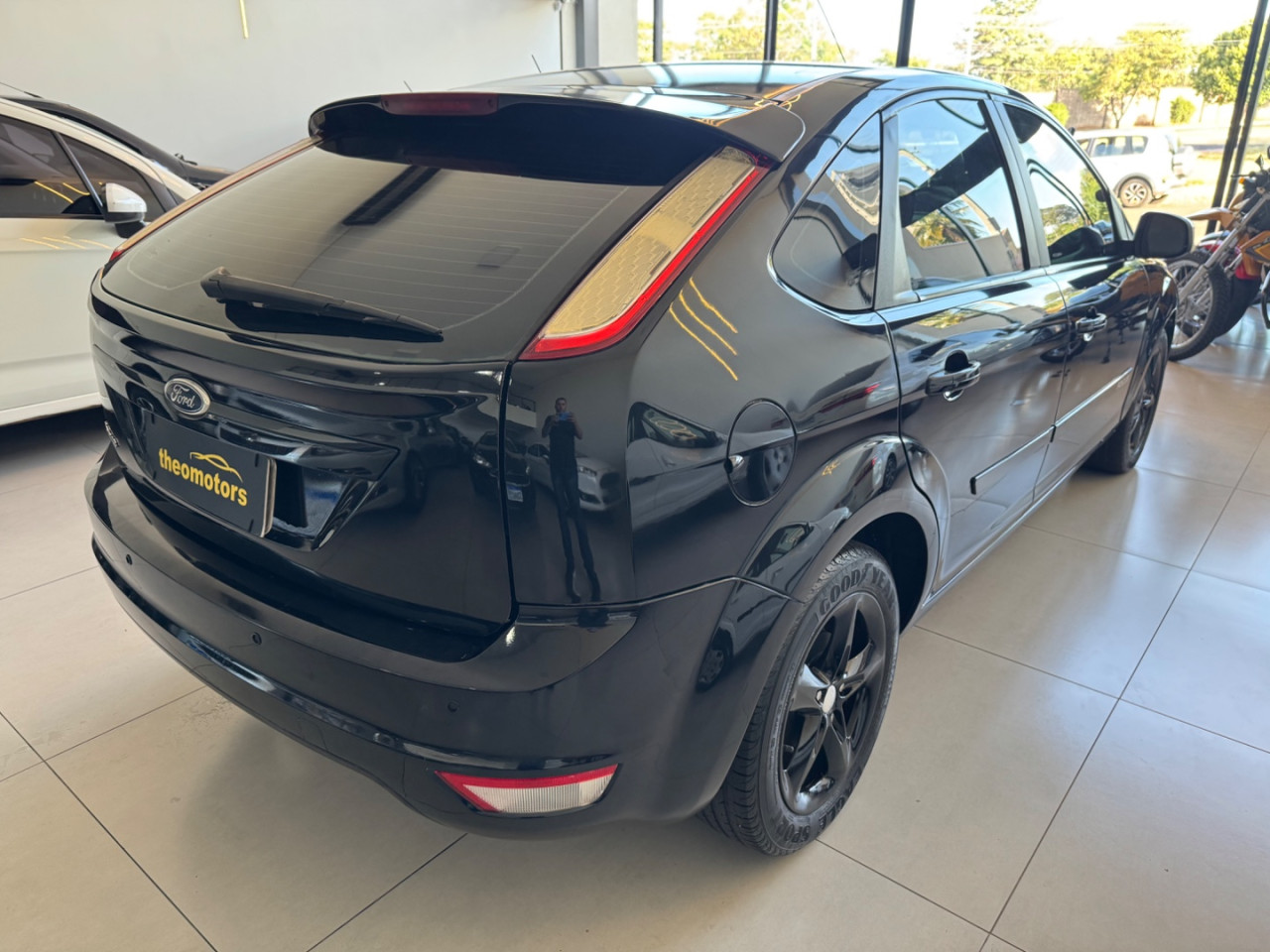 Focus Hatch 1.6 4P GLX FLEX