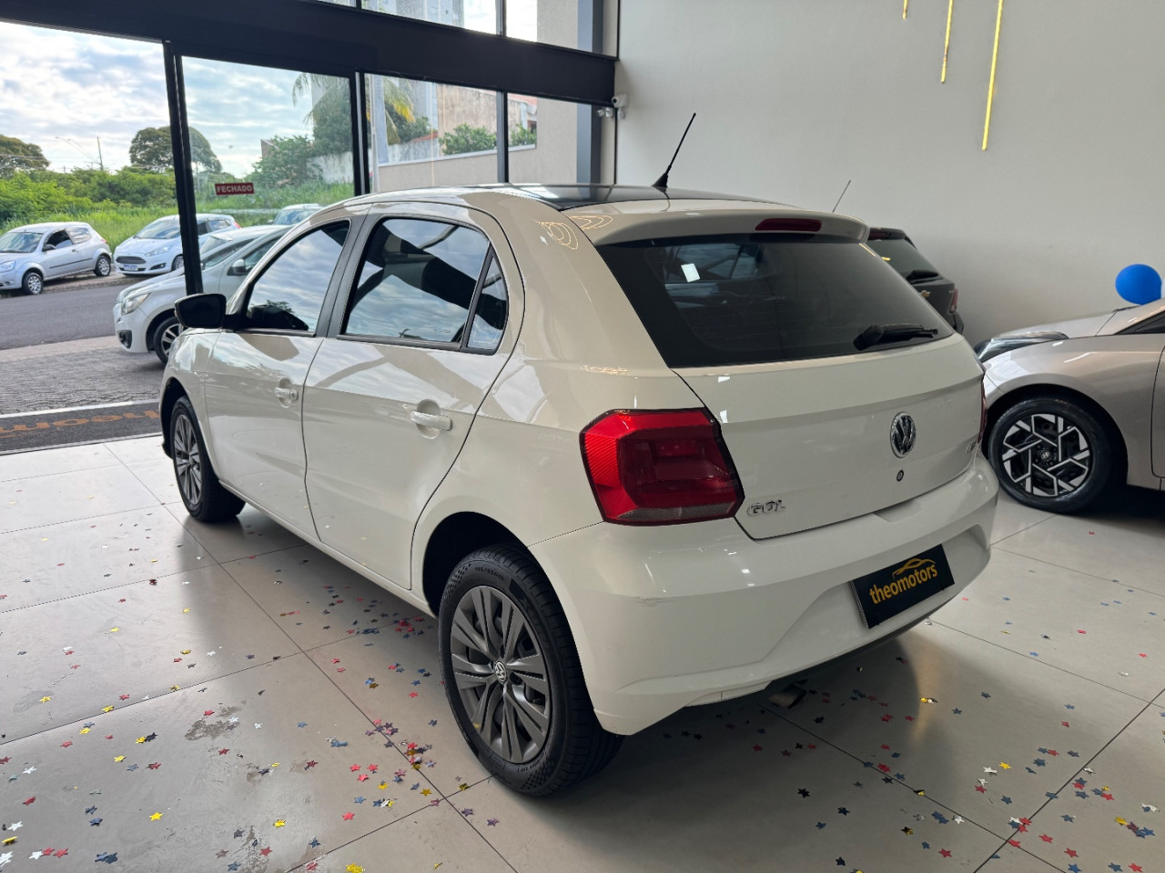 VOLKSWAGEN Gol 1.6
