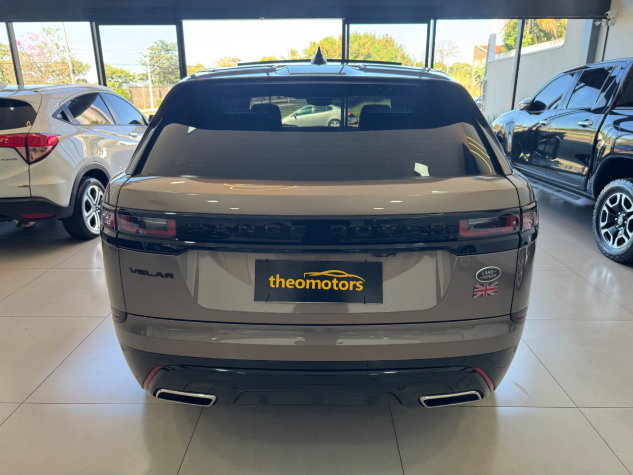 Range Rover Velar 2.0 16V 4P P300 SE R-DYNAMIC AUTOMÁTICO