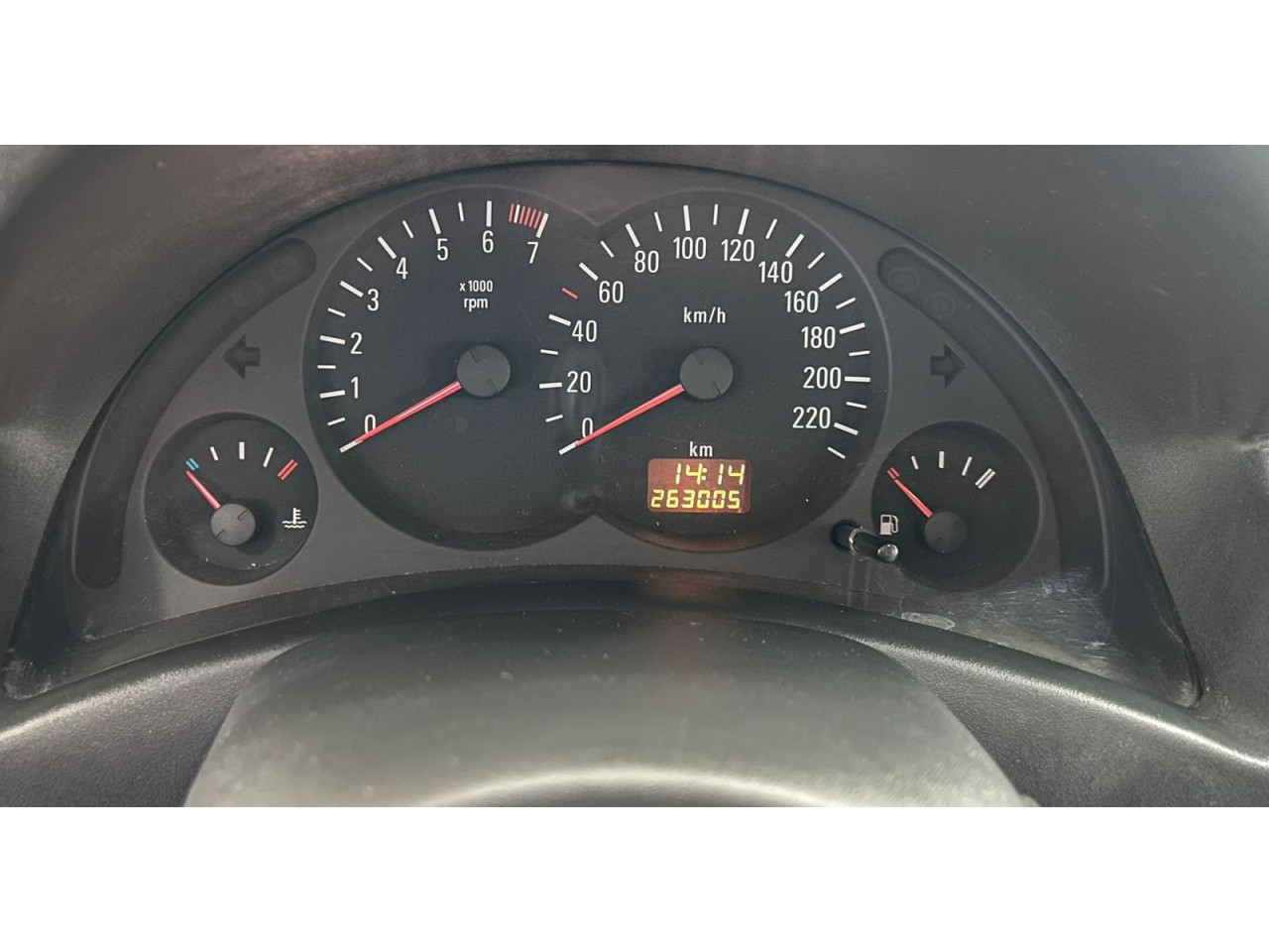 CHEVROLET Corsa Sedan 1.0 4P JOY FLEX