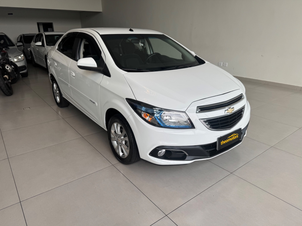 Prisma 1.4 4P LTZ  AUTOMÁTICO