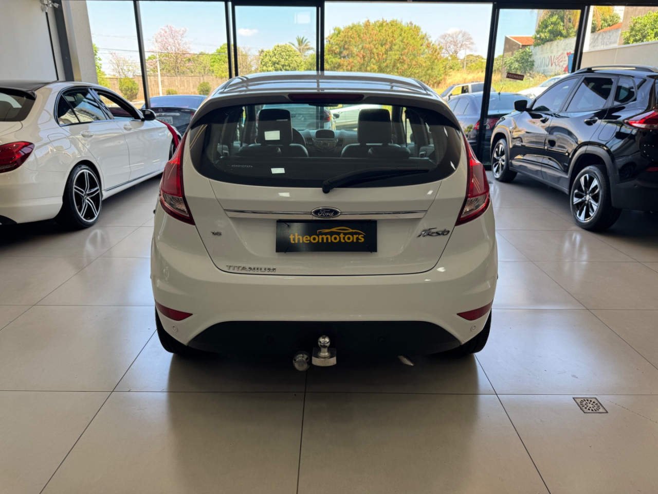 Fiesta Hatch 1.6 16V 4P FLEX TITANIUM POWERSHIFT AUTOMÁTICO