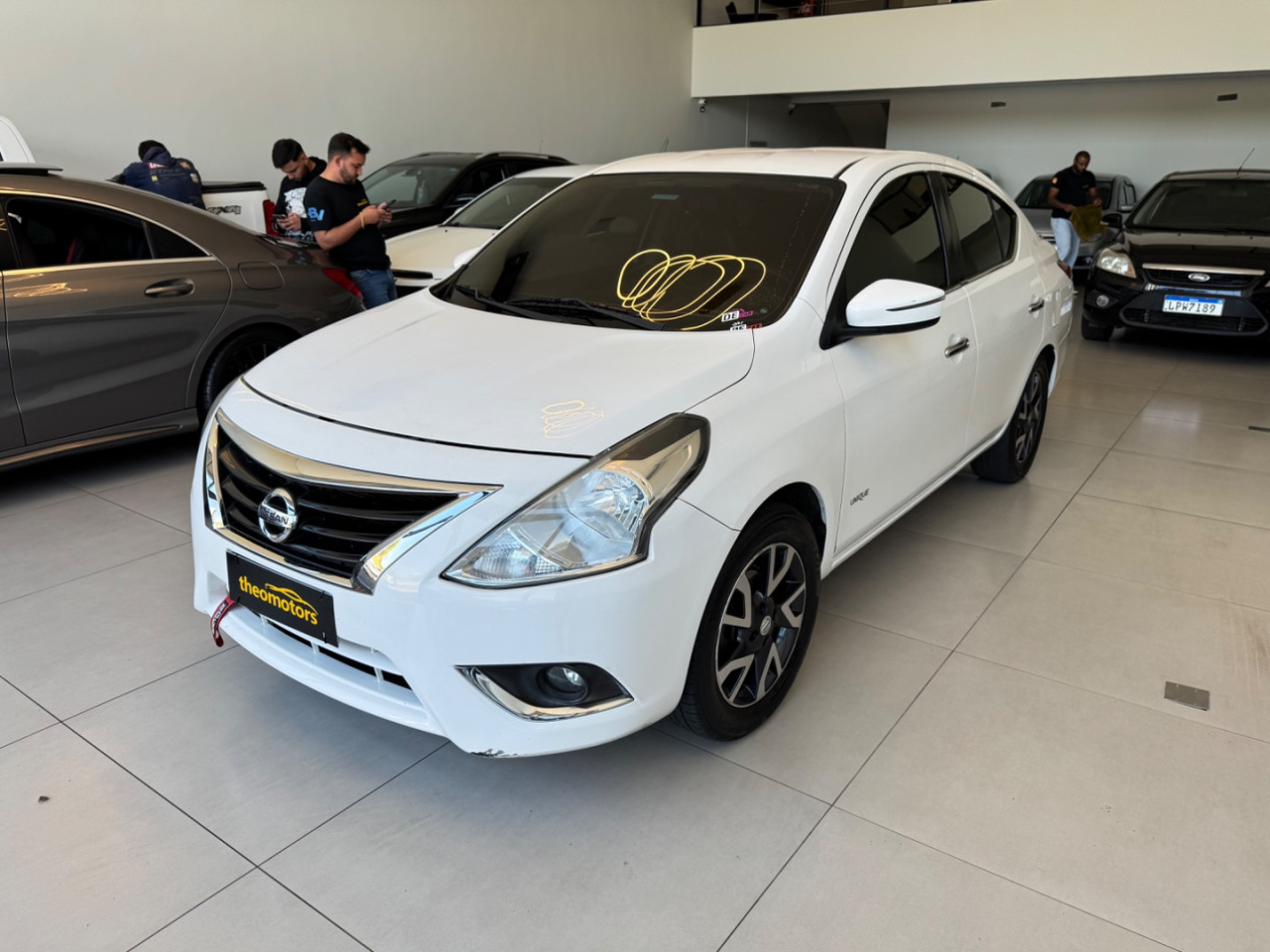 Versa Sedan 1.6 16V 4P UNIQUE FLEX