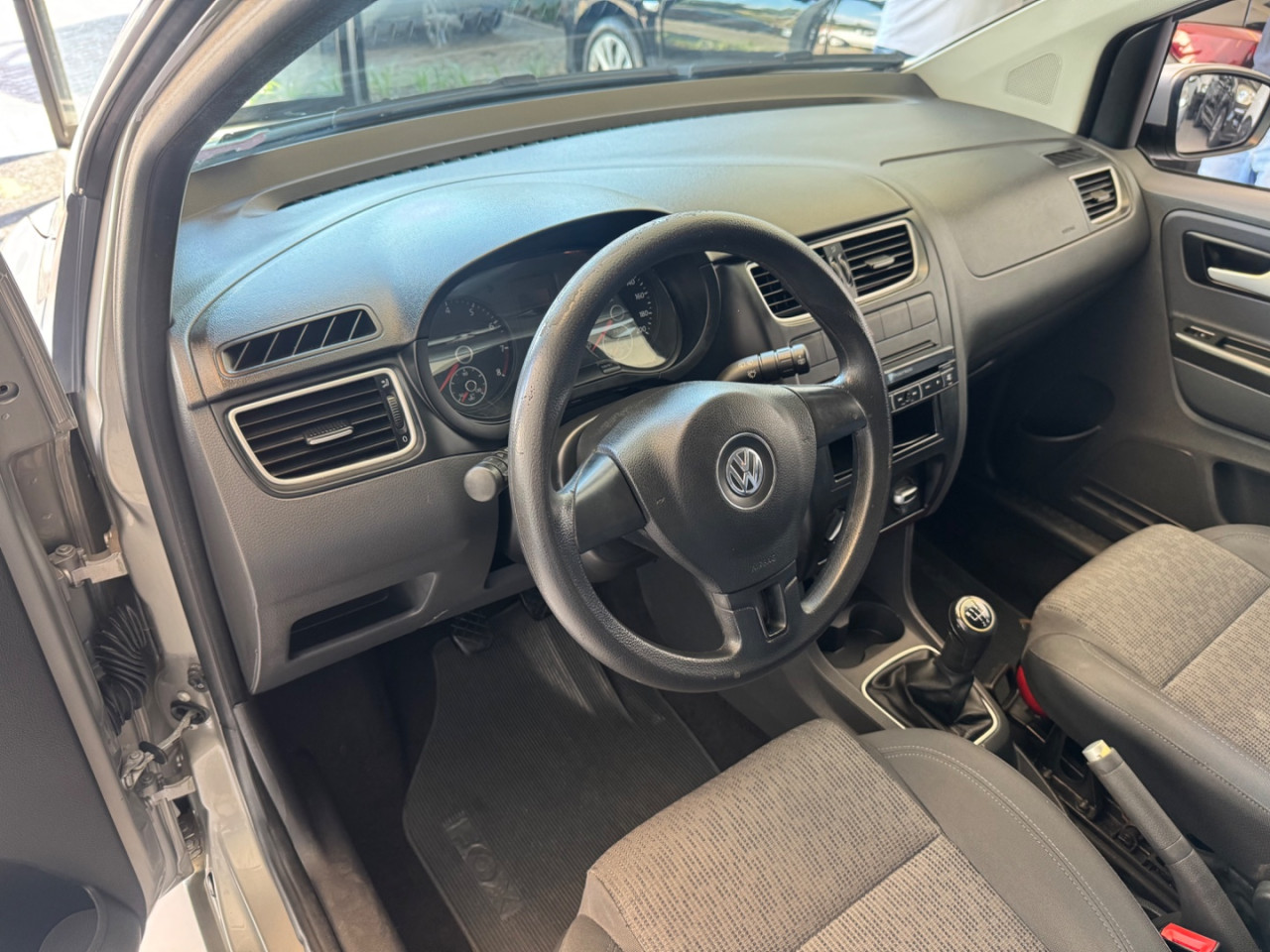 VOLKSWAGEN Fox 1.0