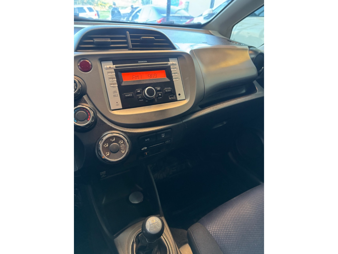 Fit 1.4 16V 4P LX FLEX