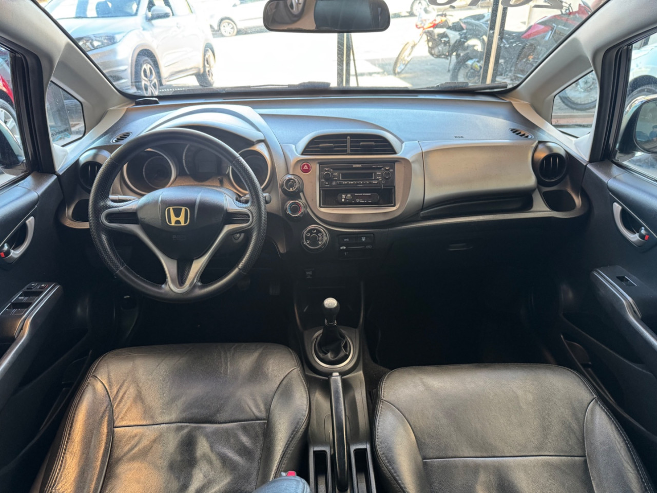 Fit 1.4 16V 4P LX FLEX