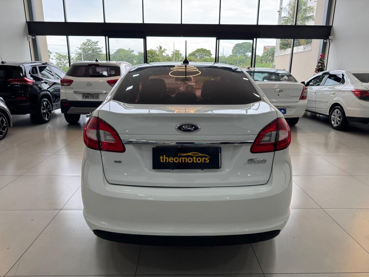 FORD Fiesta Sedan 1.6 16V 4P SE FLEX