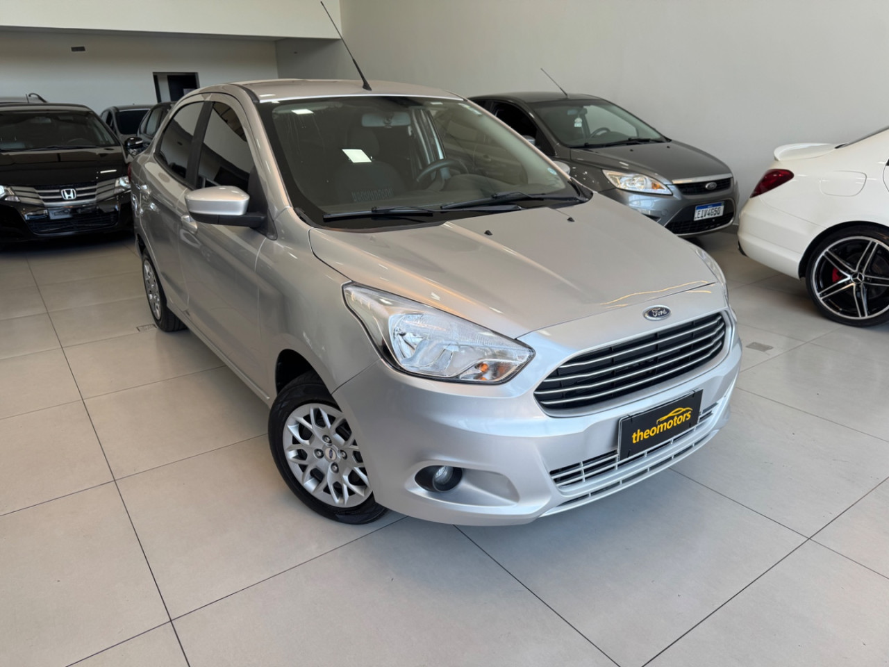 Ka + Sedan 1.0 12V 4P TI-VCT SE FLEX