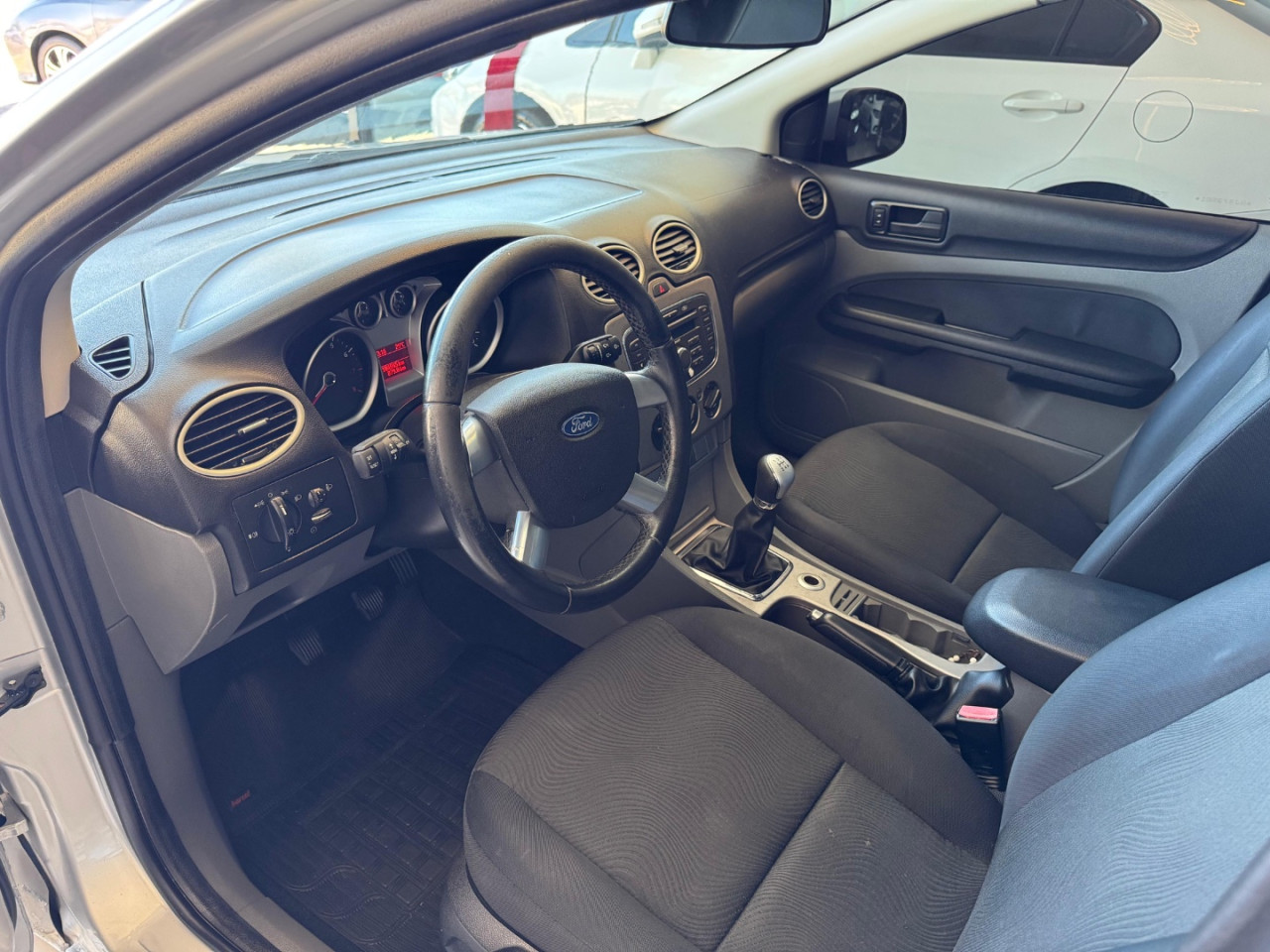 FORD Focus Hatch 1.6 4P GLX FLEX