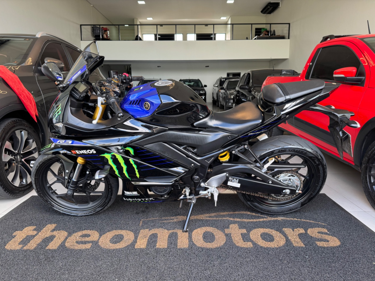 YZF R3 300 Modelo sem Versão