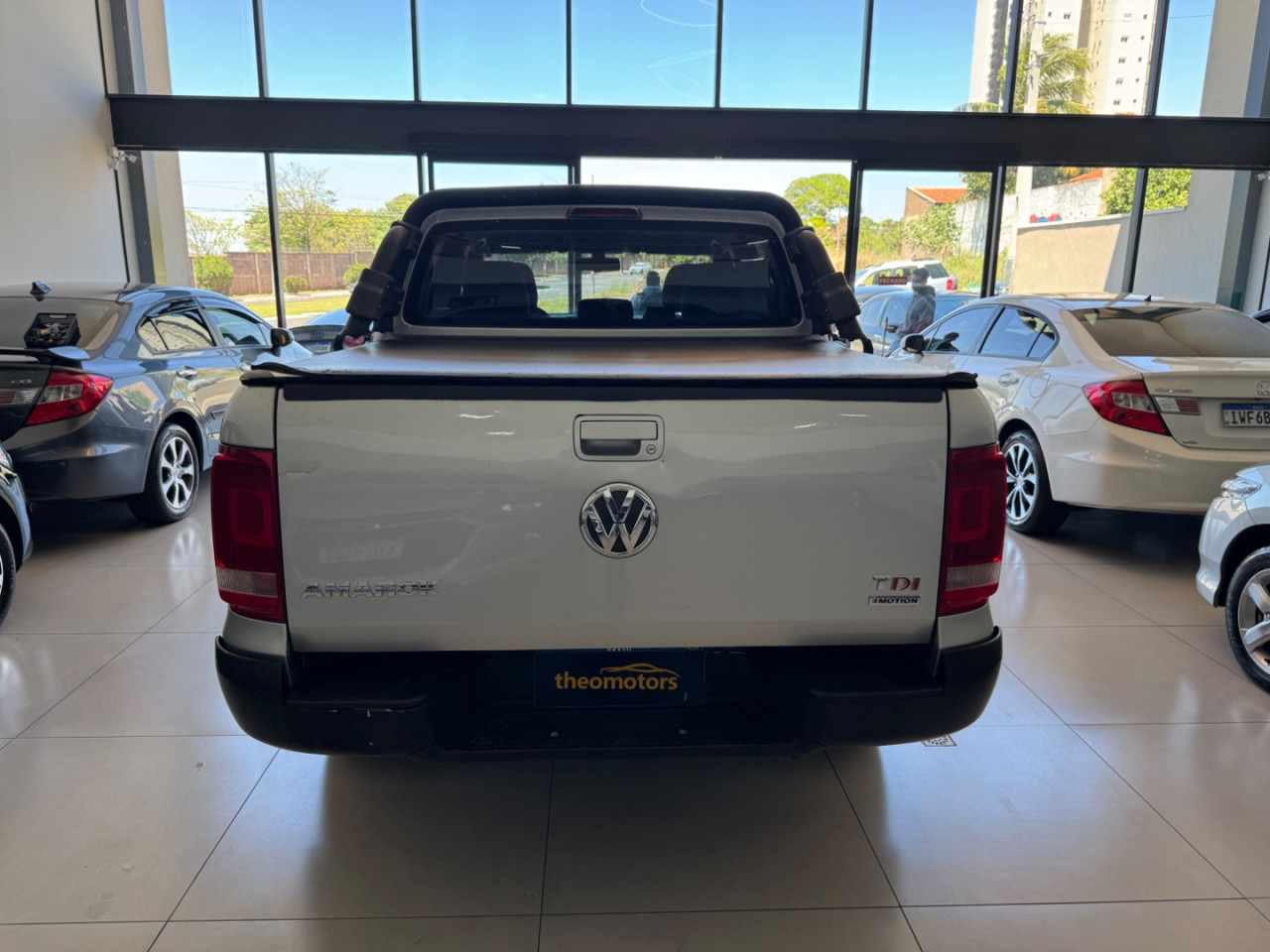 VOLKSWAGEN Amarok 2.0 16V 4X4 CABINE DUPLA TRENDLINE TURBO INTERCOOLER