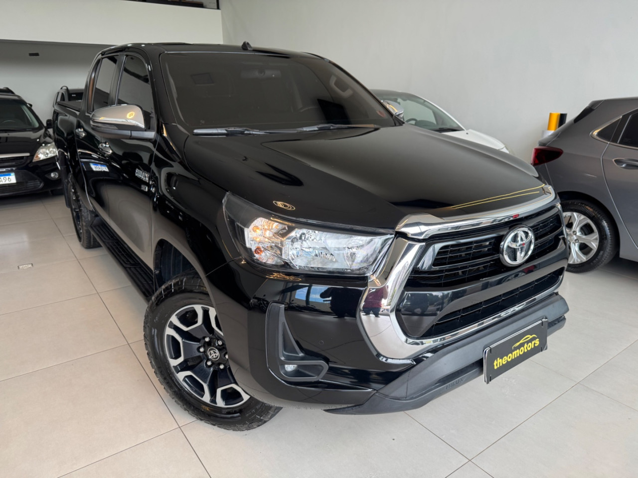 Hilux Caminhonete 2.7 16V 4P SRV FLEX CABINE DUPLA AUTOMÁTICO