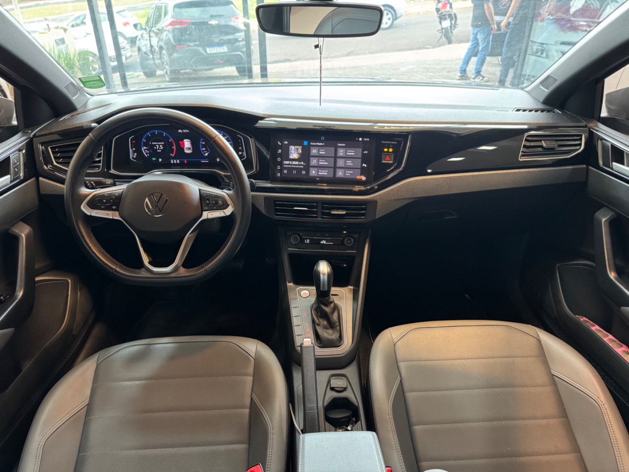 Nivus 1.0 4P FLEX 200 TSI HIGHLINE AUTOMÁTICO