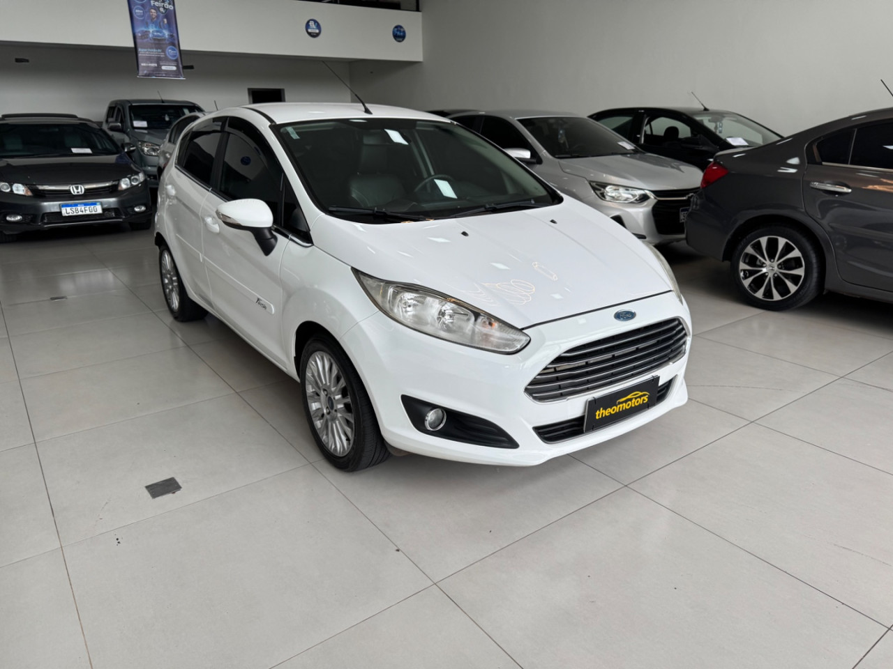 FORD Fiesta Hatch 1.6 16V 4P FLEX SE POWERSHIFT AUTOMÁTICO