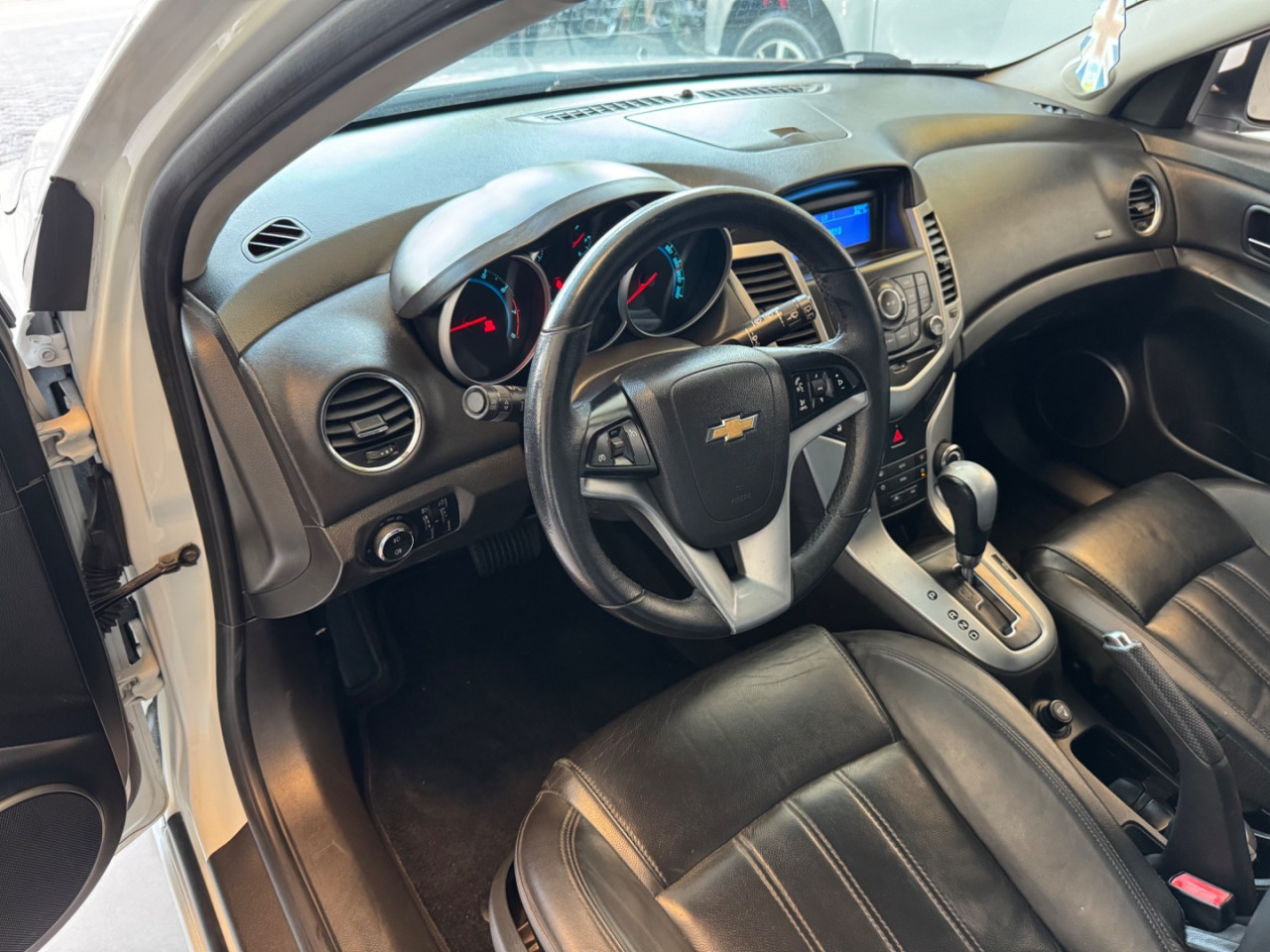 Cruze Hatch 1.8 16V 4P LT SPORT FLEX AUTOMÁTICO