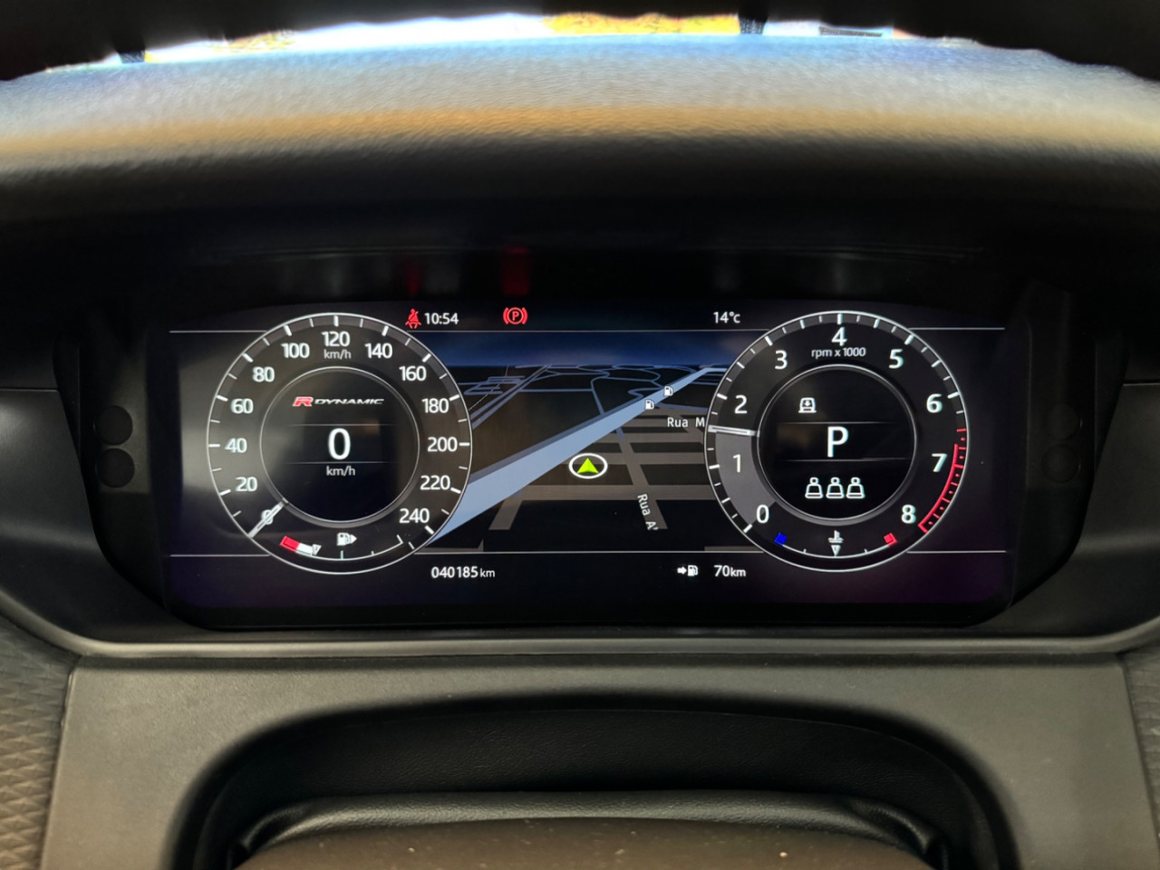 Range Rover Velar 2.0 16V 4P P300 SE R-DYNAMIC AUTOMÁTICO