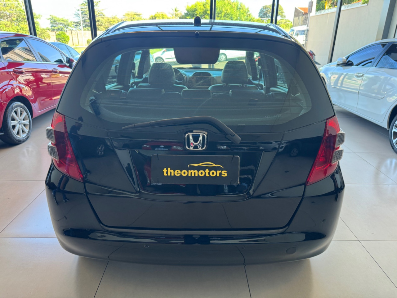 Fit 1.4 16V 4P LX FLEX