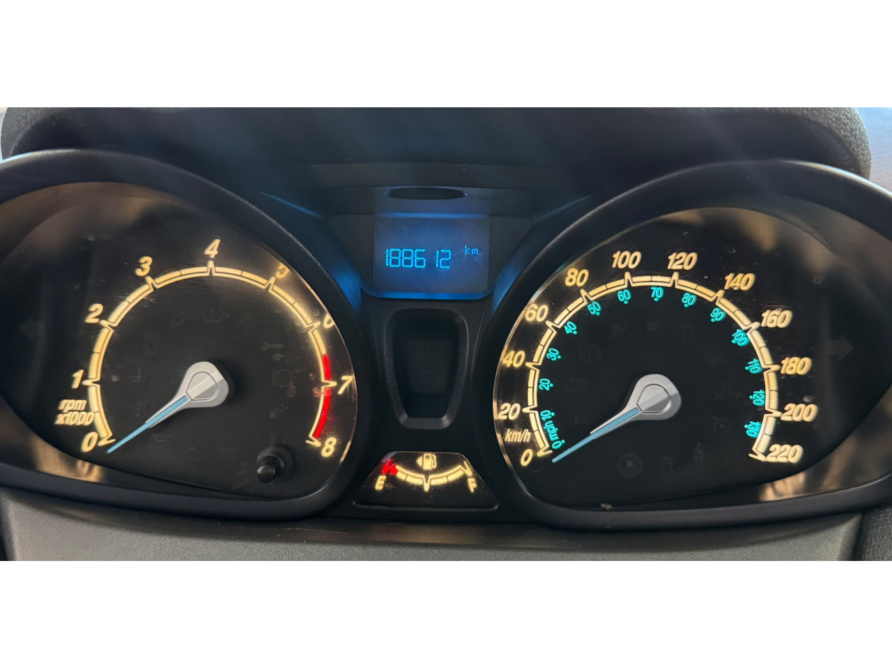 Fiesta Sedan 1.6 4P SE FLEX