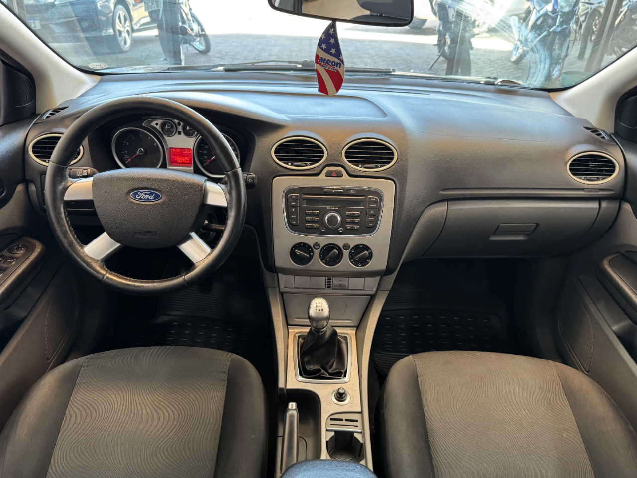 Focus Hatch 1.6 4P GLX FLEX