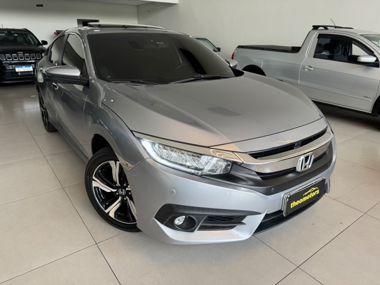 Civic 1.5 16V 4P TOURING TURBO AUTOMÁTICO CVT