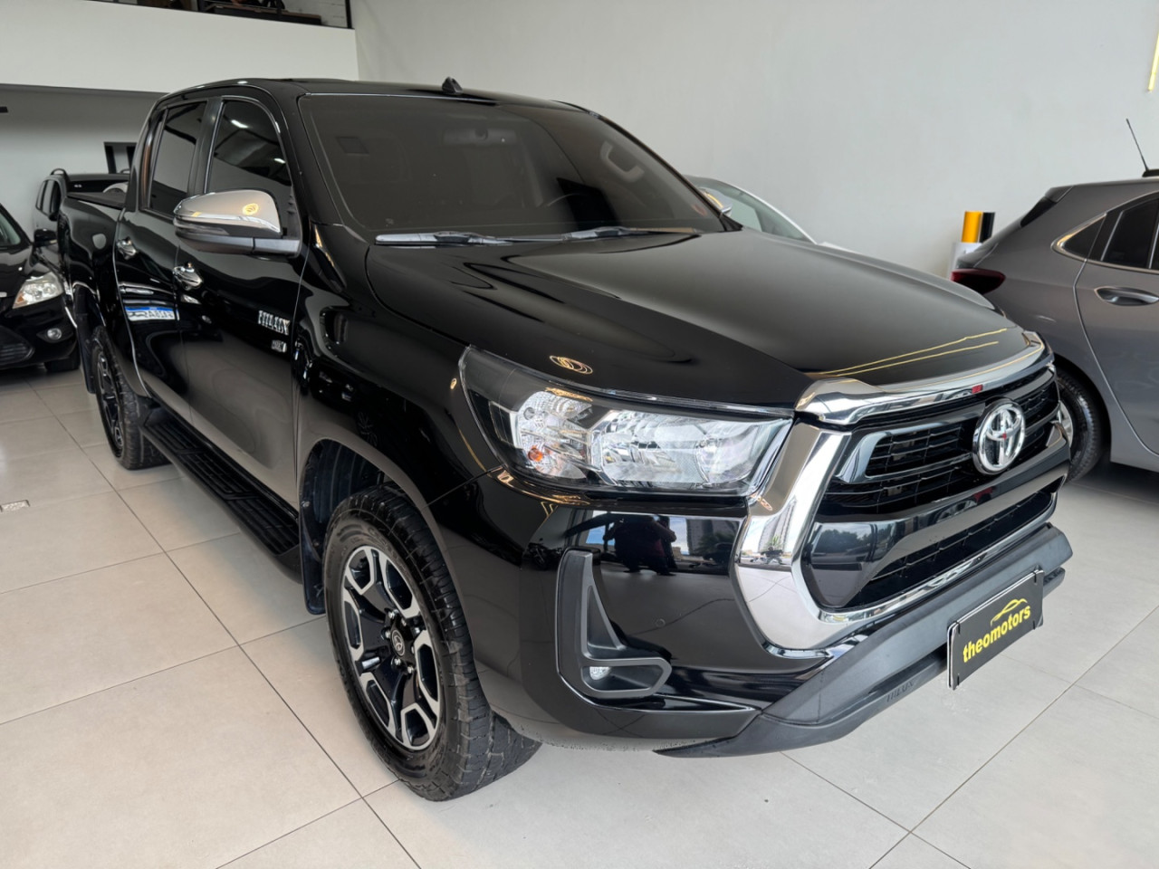 Hilux Caminhonete 2.7 16V 4P SRV FLEX CABINE DUPLA AUTOMÁTICO