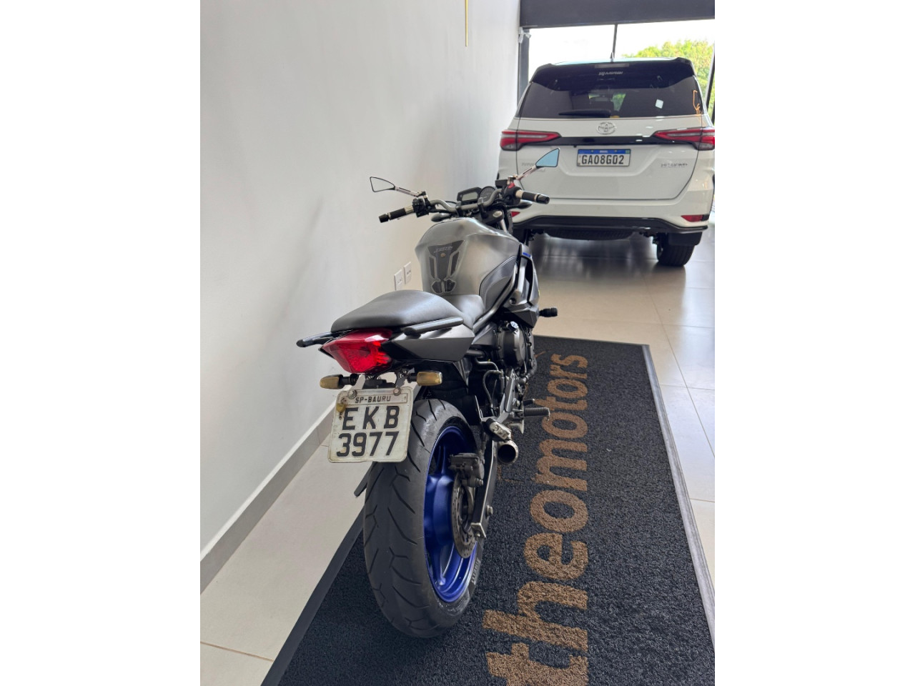 XJ6 600 N