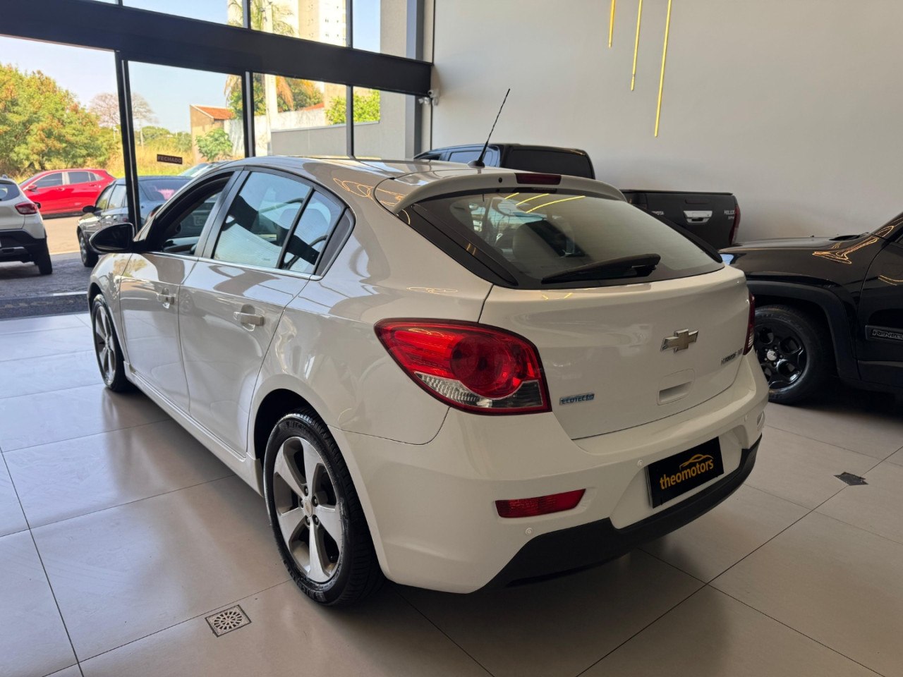 Cruze Hatch 1.8 16V 4P LT SPORT6 FLEX