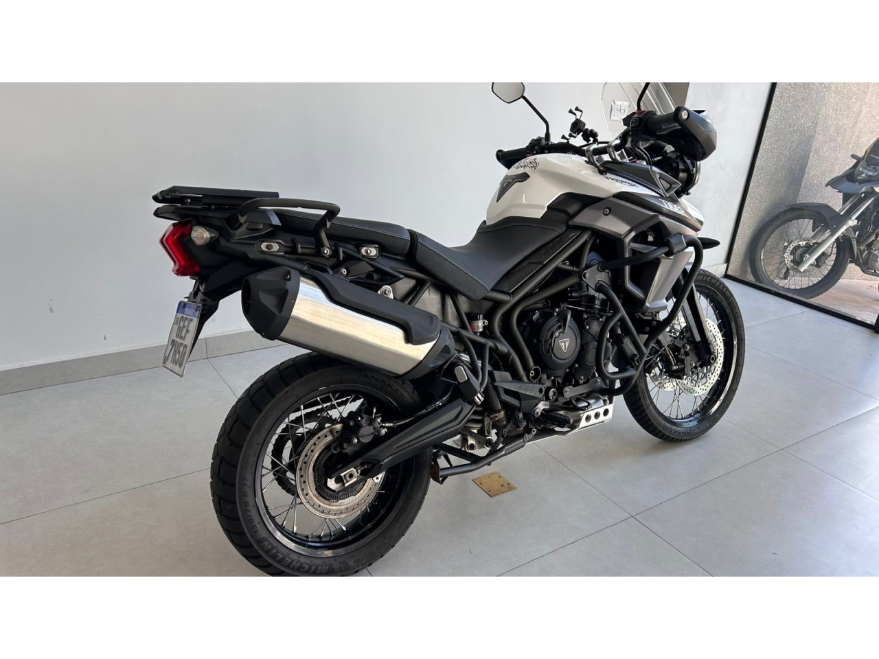 Tiger 800 XCX