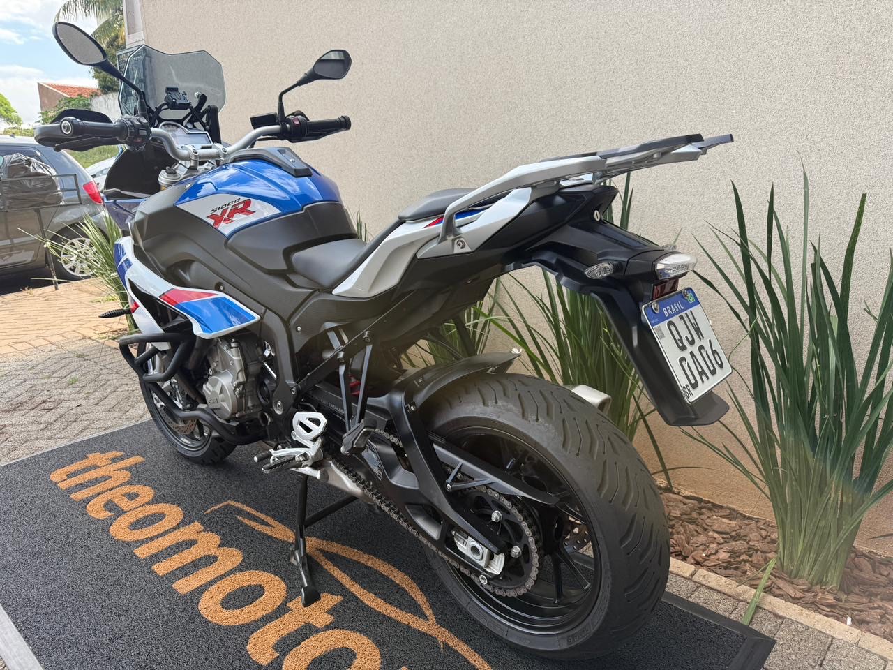 BMW S 1000 XR Modelo sem Versão