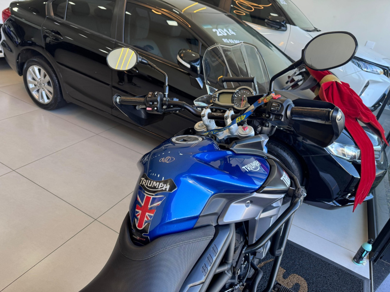 Tiger 800 XCX