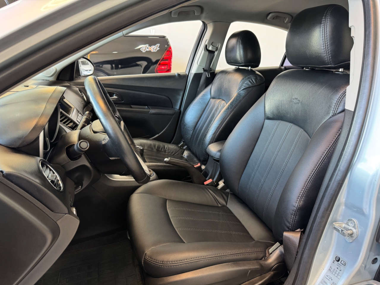 Cruze Sedan 1.8 16V 4P LT ECOTEC FLEX AUTOMÁTICO