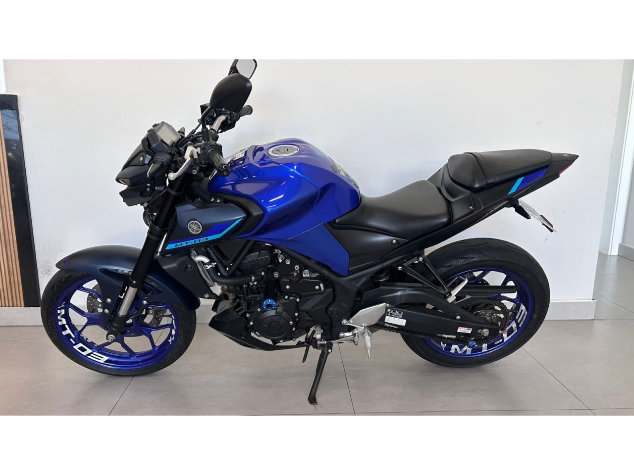MT-03 300 Modelo sem Versão