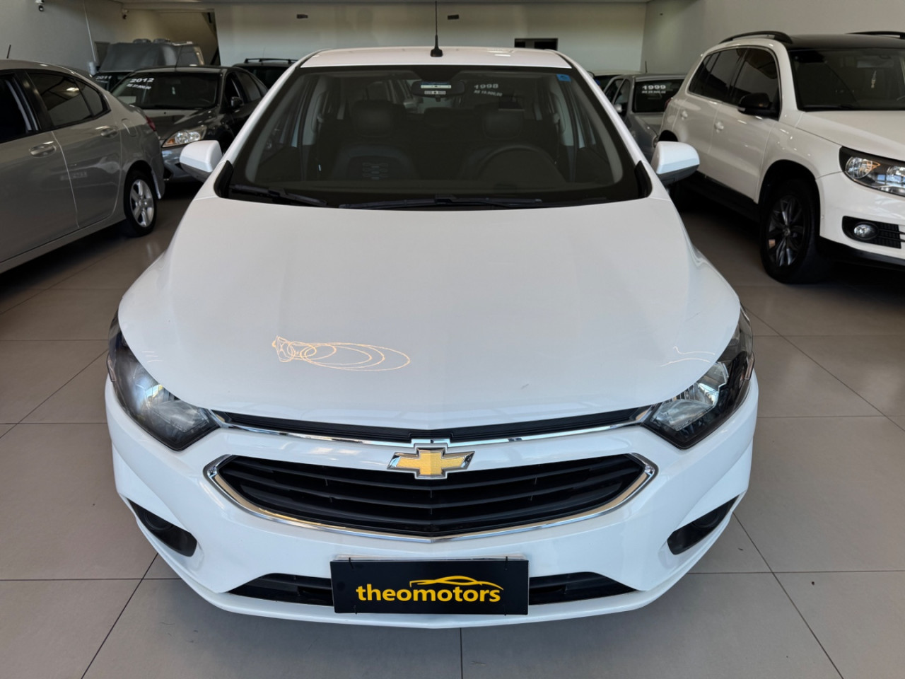 Onix Hatch 1.4 4P FLEX LT AUTOMÁTICO