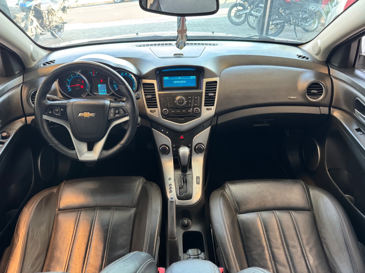 Cruze Hatch 1.8 16V 4P LT SPORT FLEX AUTOMÁTICO