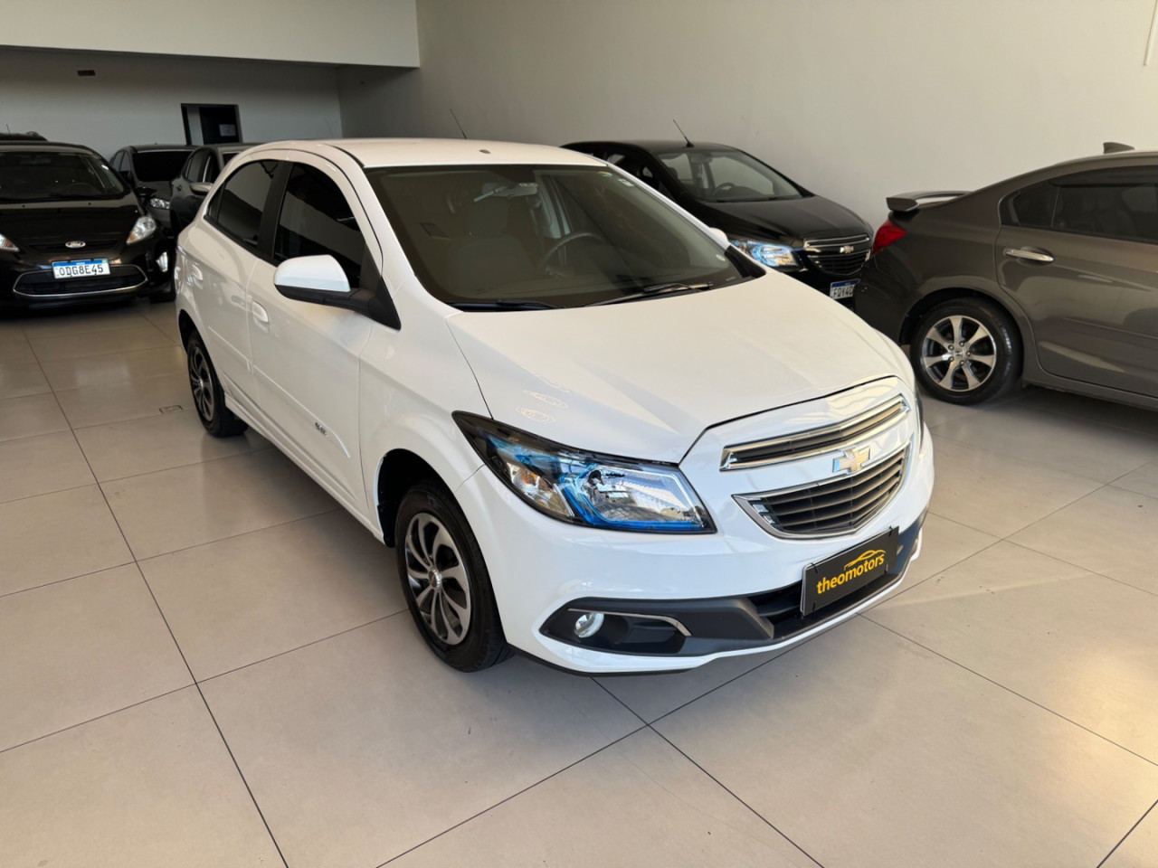 CHEVROLET Onix Hatch 1.0 4P FLEX LT