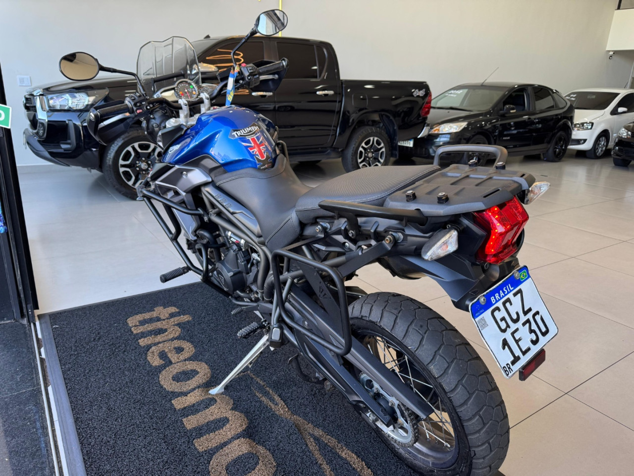 Tiger 800 XCX