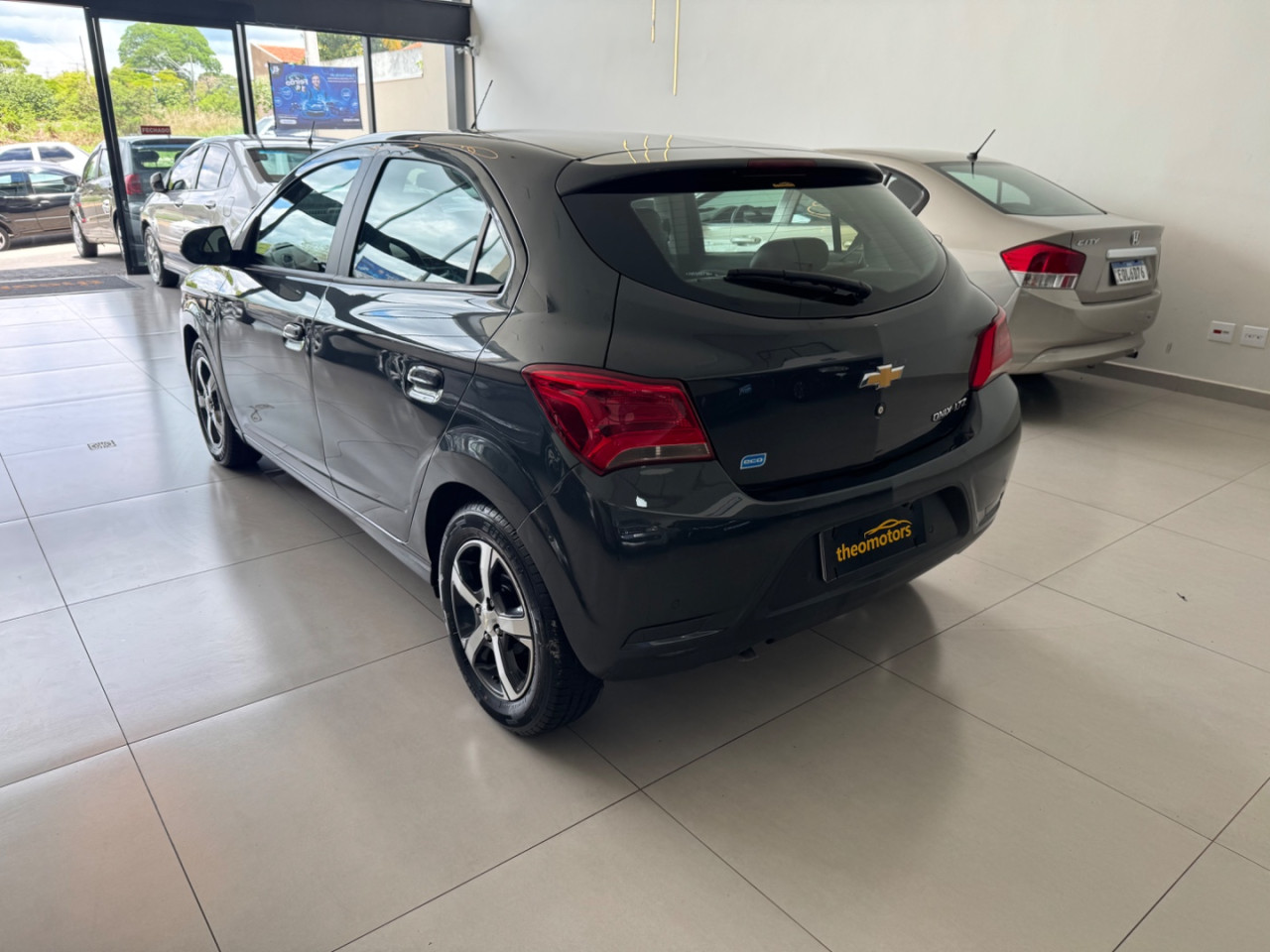CHEVROLET Onix Hatch 1.4 4P FLEX LTZ AUTOMÁTICO