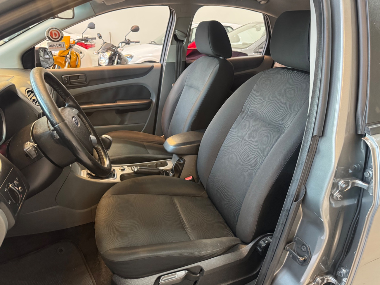 Focus Hatch 1.6 4P GLX FLEX