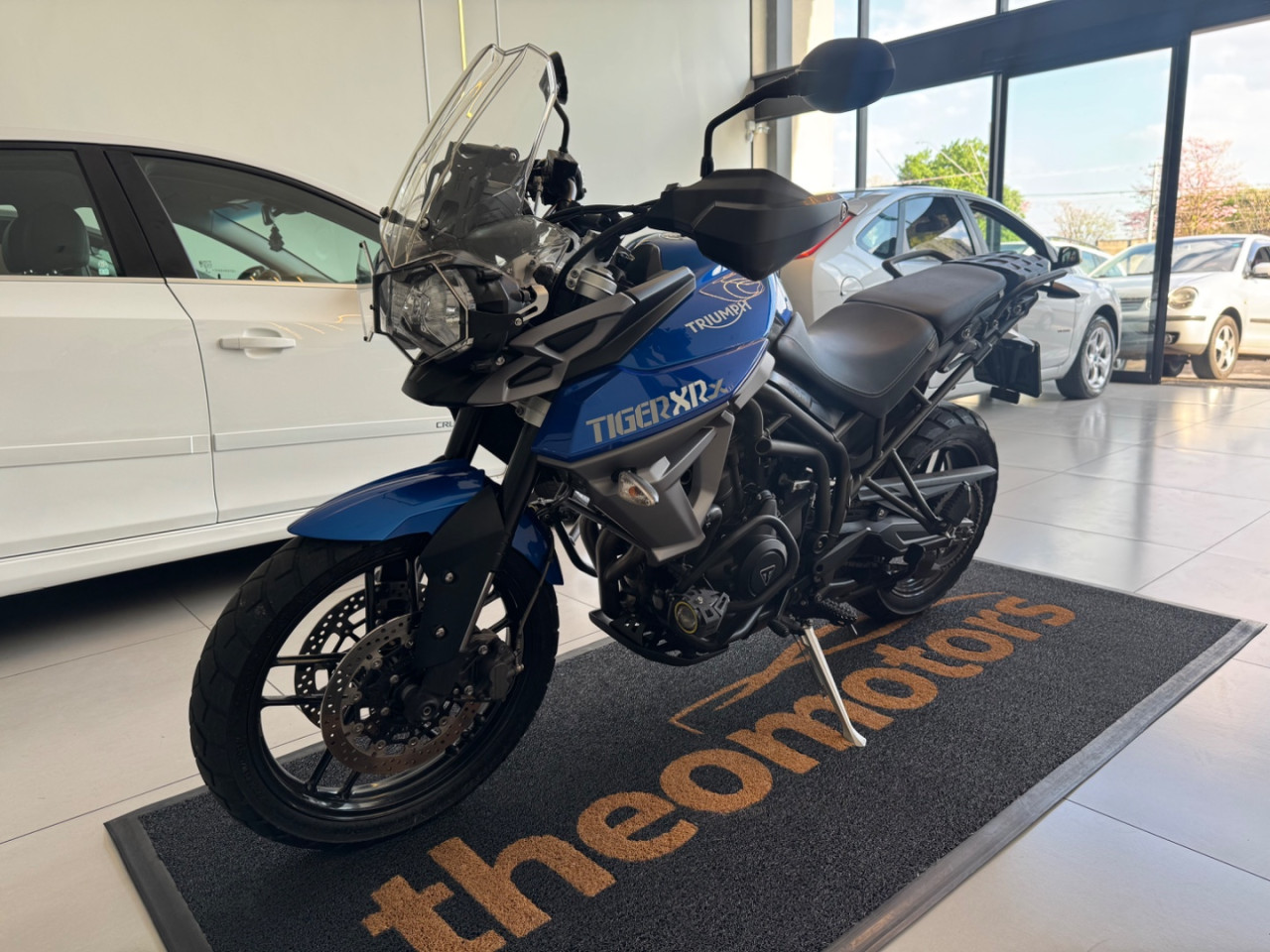 Tiger 800 XRX