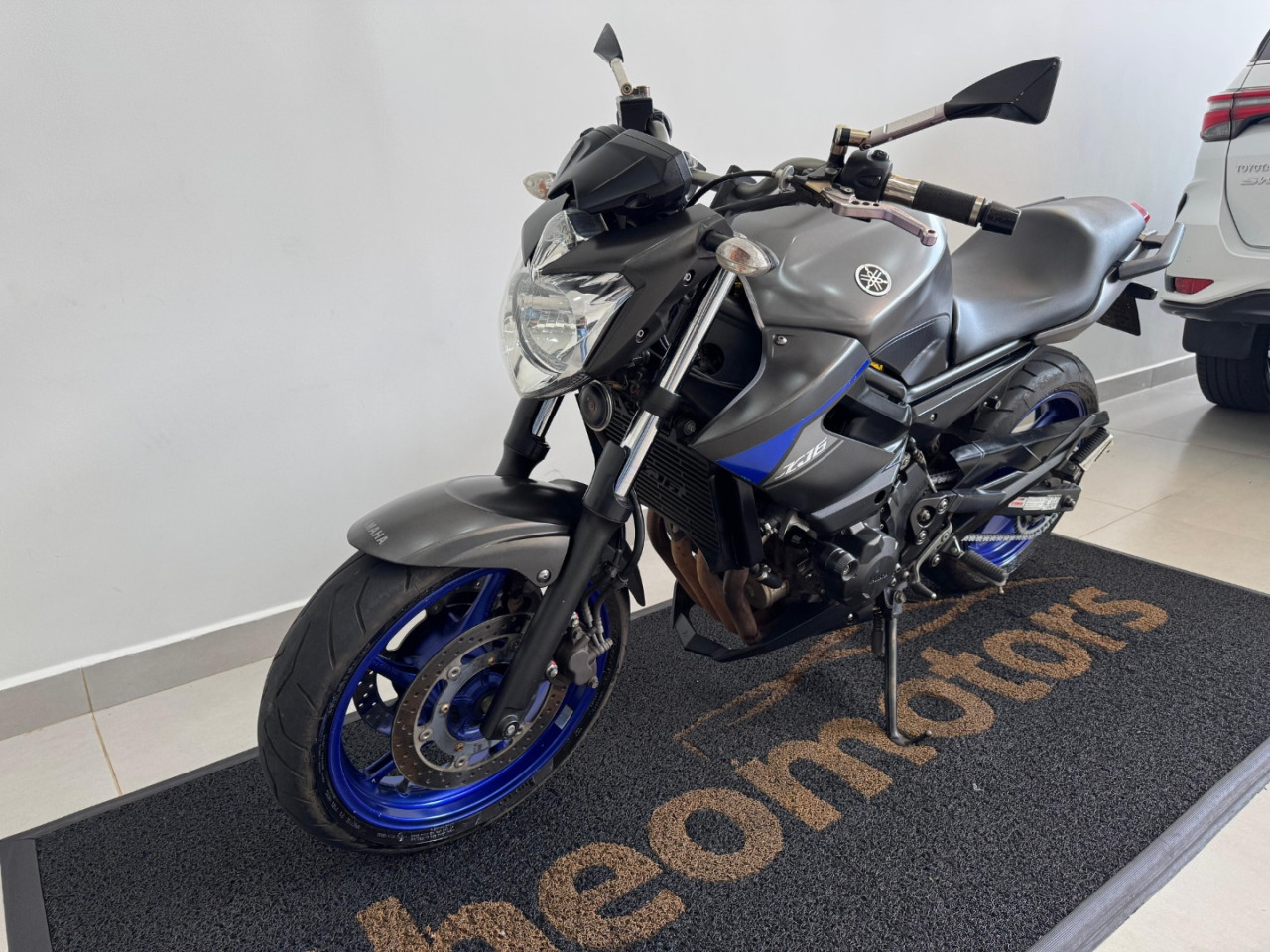 XJ6 600 N