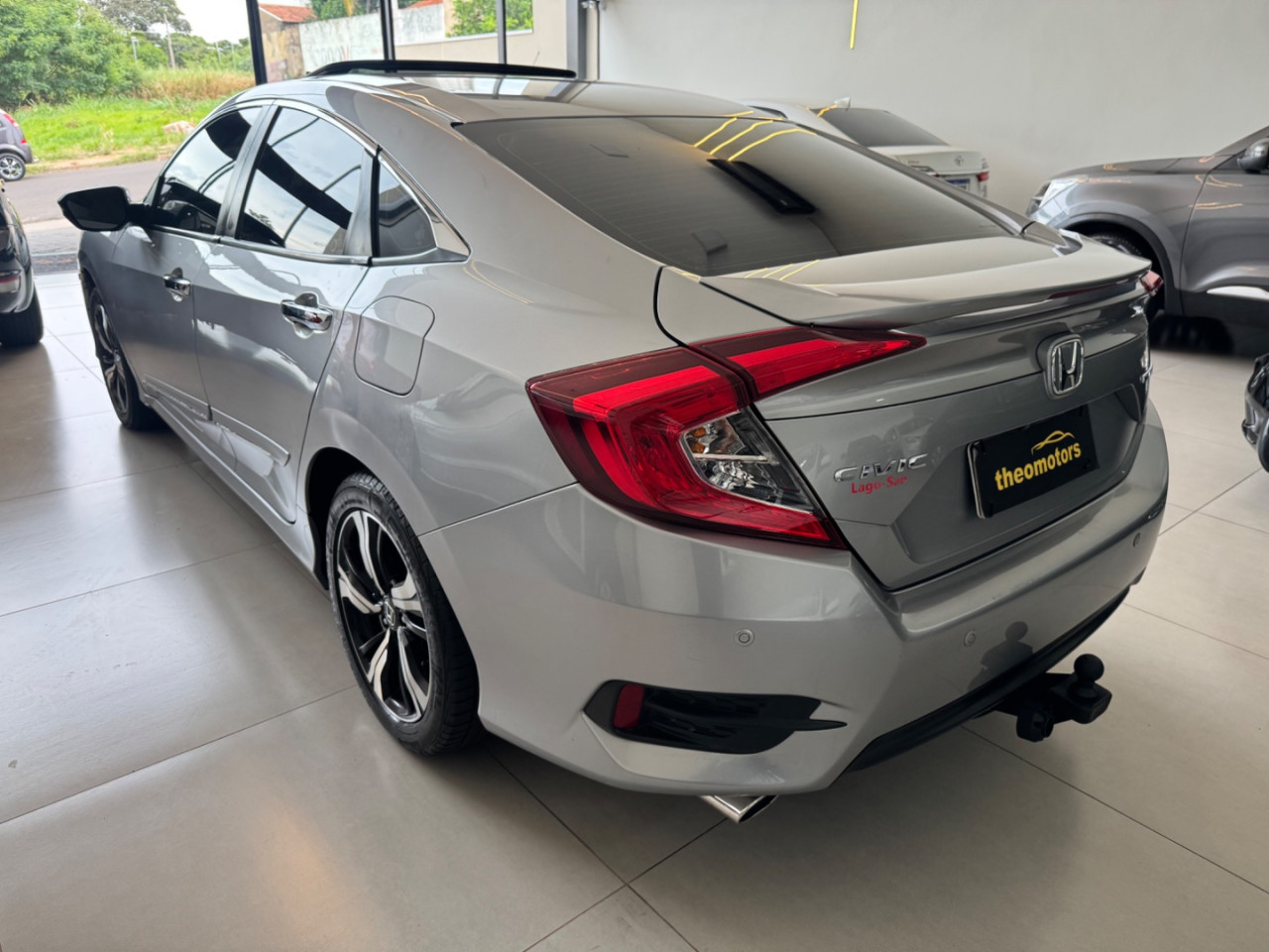 Civic 1.5 16V 4P TOURING TURBO AUTOMÁTICO CVT