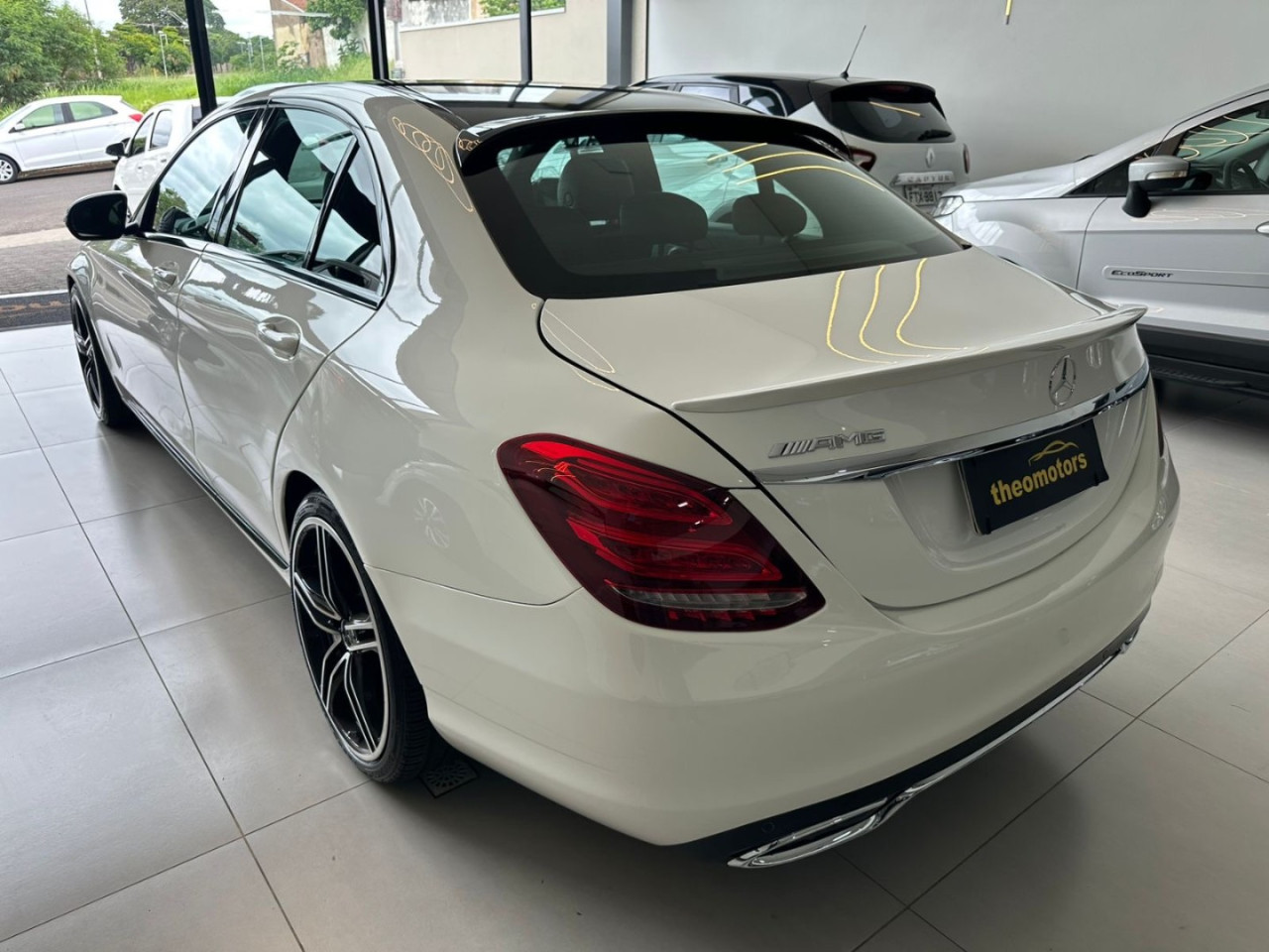 MERCEDES-BENZ C 180 1.6 16V 4P CGI EXCLUSIVE TURBO AUTOMÁTICO