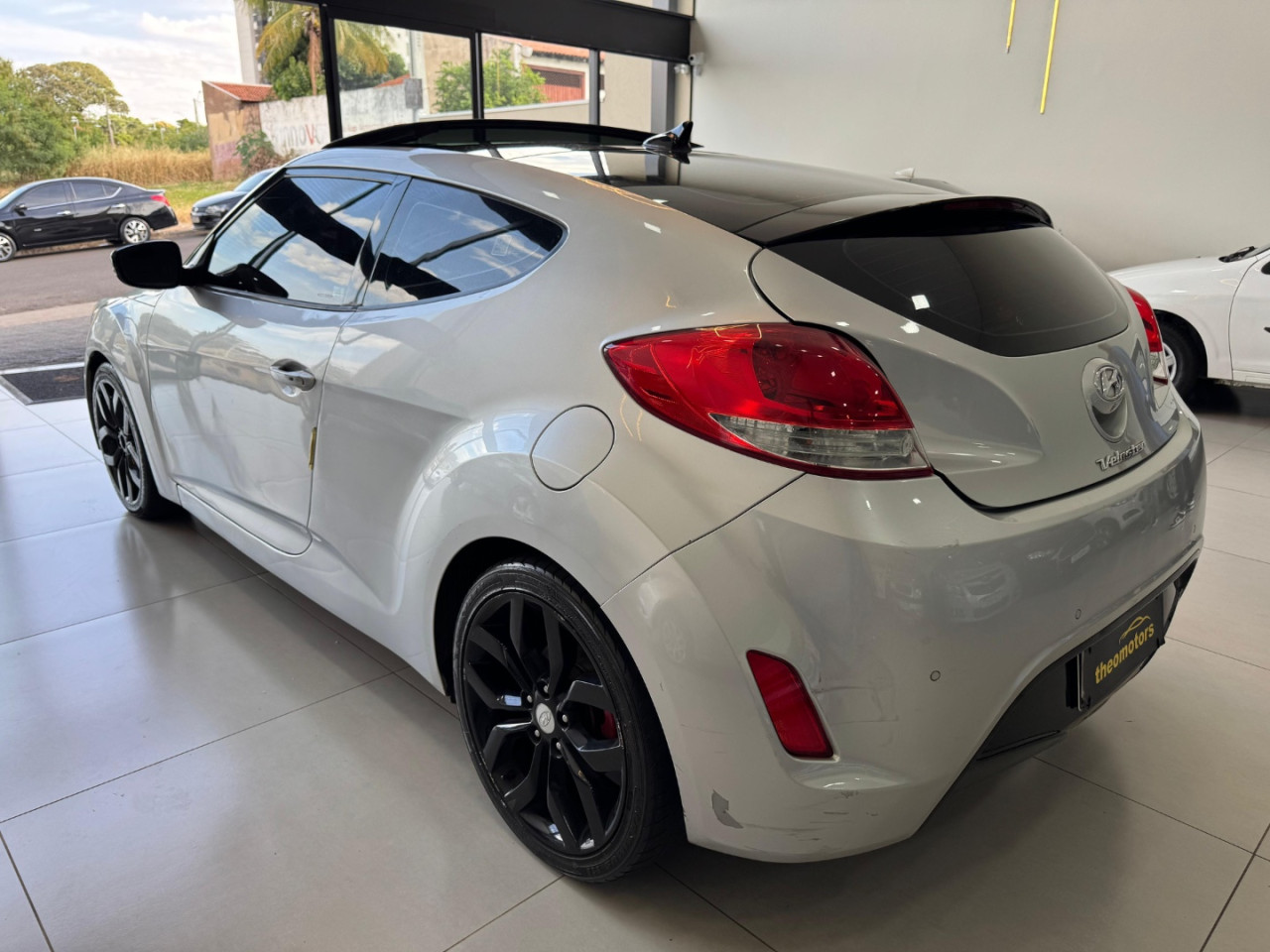 Veloster 1.6 16V 3P AUTOMÁTICO