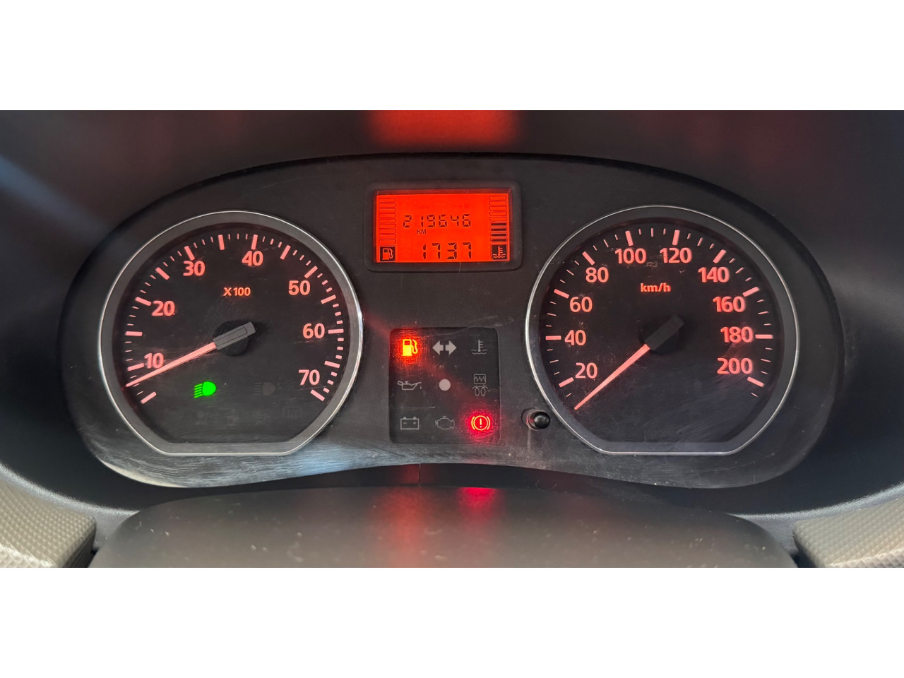 RENAULT Sandero 1.6 16V 4P FLEX SCE EXPRESSION