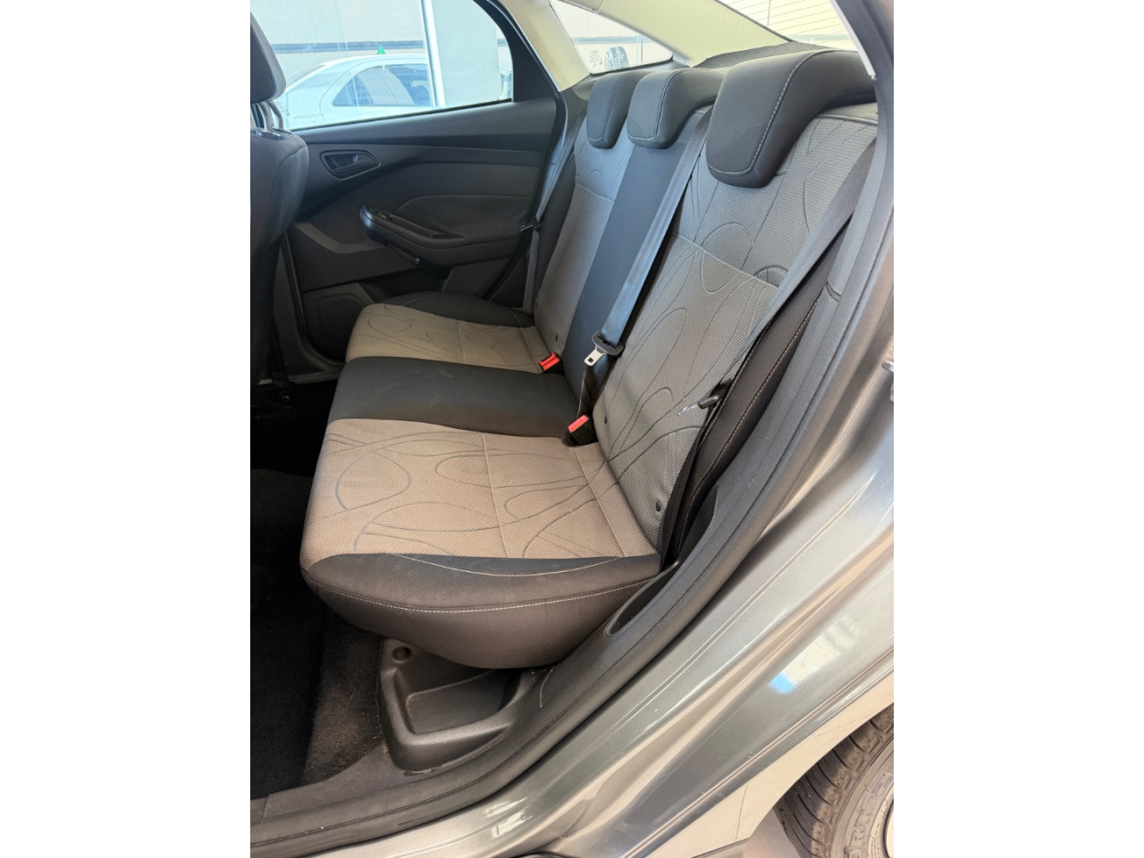 FORD Focus Sedan 2.0 16V 4P FLEX SE POWERSHIFT AUTOMÁTICO