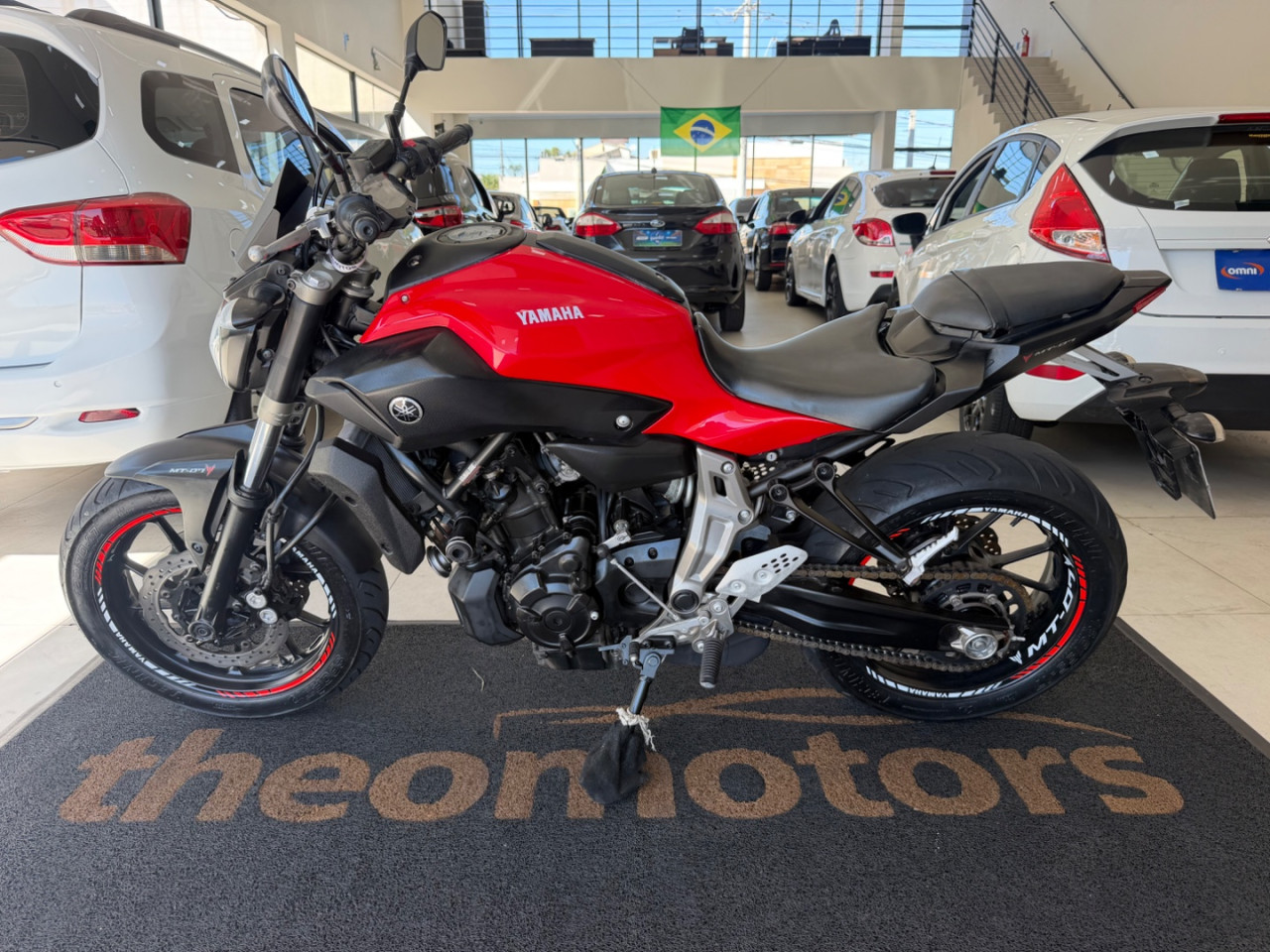 YAMAHA MT-07 700 ABS
