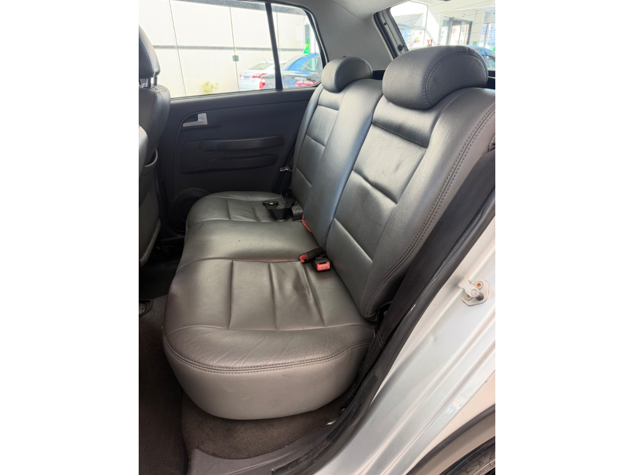 VOLKSWAGEN Crossfox 1.6 4P FLEX