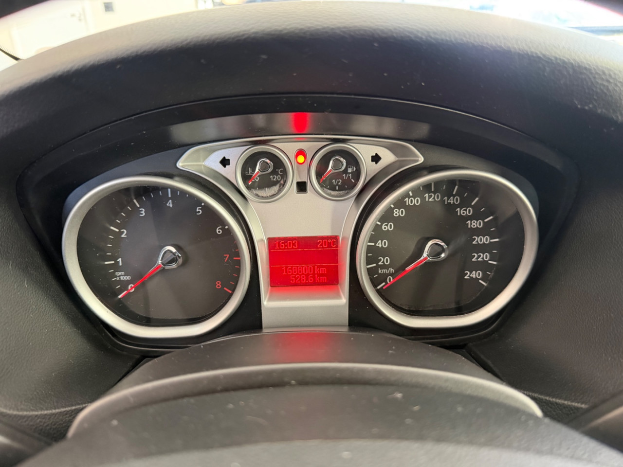 FORD Focus Hatch 1.6 4P GLX FLEX