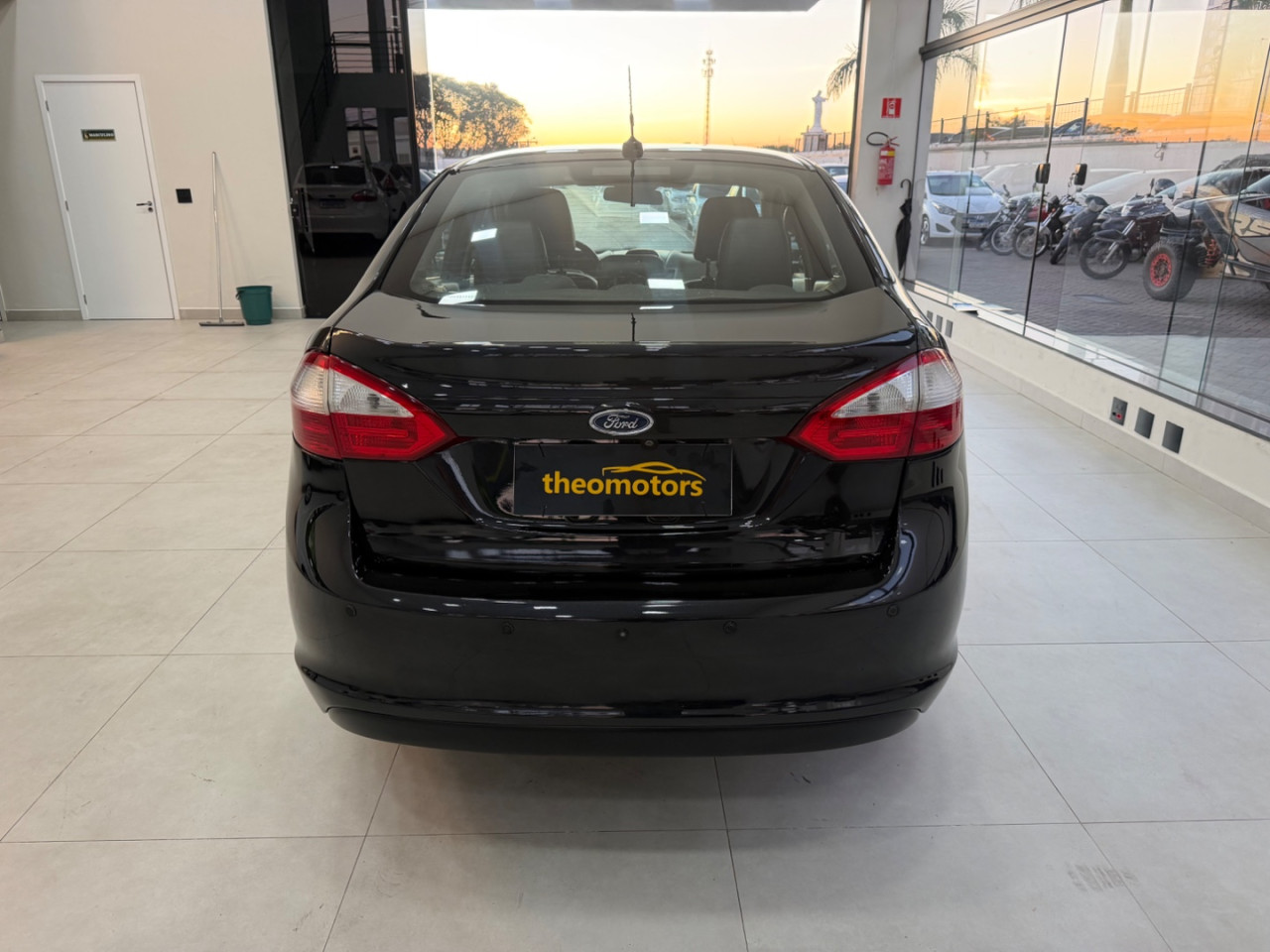 FORD Fiesta Sedan 1.6 4P SE FLEX
