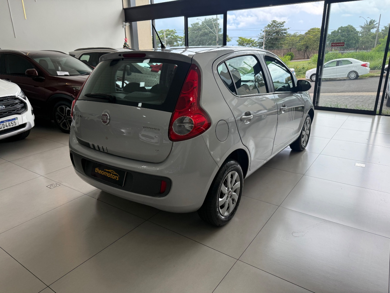 FIAT Palio 1.4 4P FLEX ATTRACTIVE